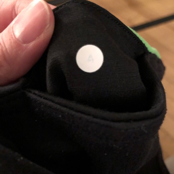 Lululemon leggings - Picture 4 of 4